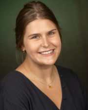 Zoe Johnson headshot